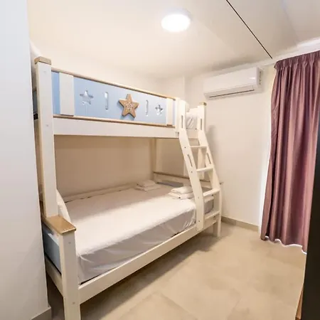 Bright & Cozy - By Hostmt Lägenhet *