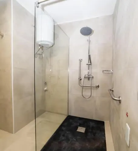 Appartement Bright & Cozy - By Hostmt St. Paul's Bay