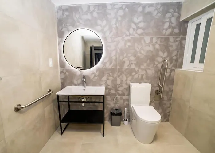 Bright & Cozy - By Hostmt Appartement