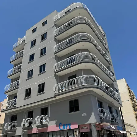 דירה Bright & Cozy - By Hostmt *